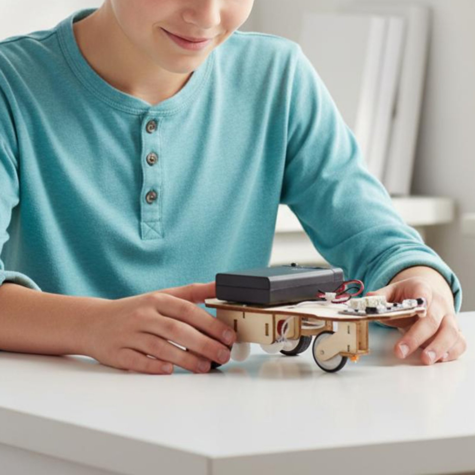 Wooden Intelligent Vehicle Kit - Science Kit review and price